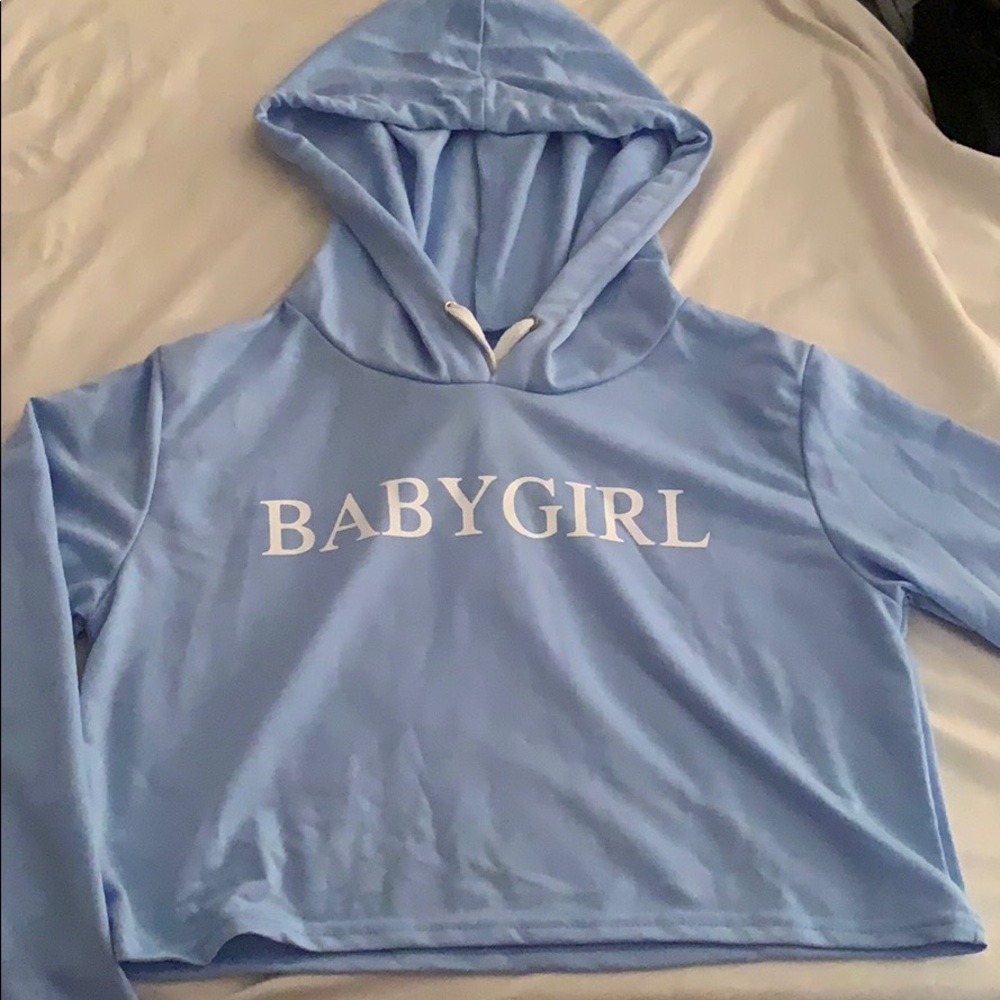 cropped hoodie